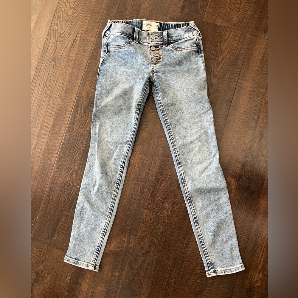 Abercrombie Kids Light Blue Skinny Jeans